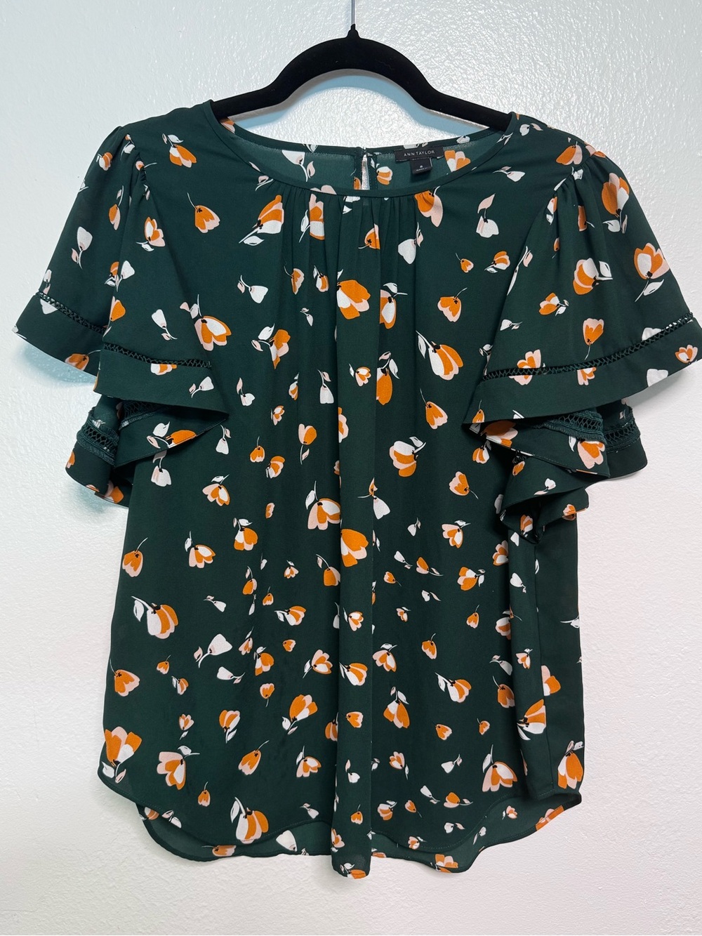 Ann Taylor Dark Green Floral Ruffle Sleeve Blouse